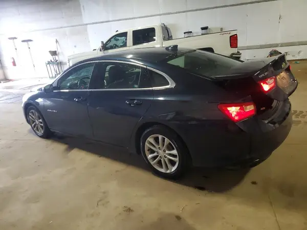 1G1ZE5ST2HF136015 2017 CHEVROLET MALIBU - Image 2