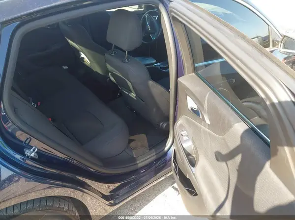 1G1ZE5ST2HF138783 2017 CHEVROLET MALIBU - Image 8