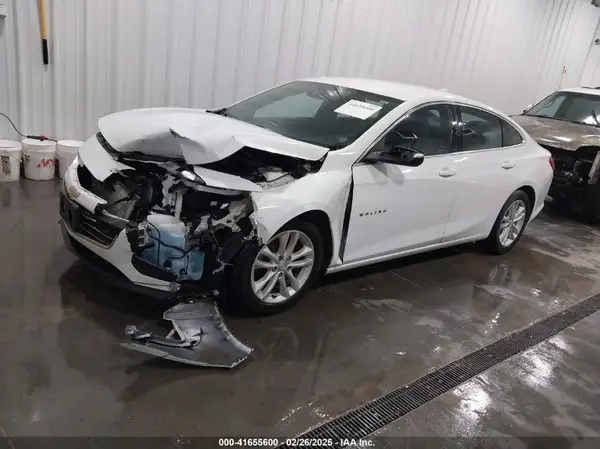 1G1ZE5ST2HF138962 2017 CHEVROLET MALIBU - Image 2