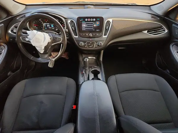 1G1ZE5ST2HF139495 2017 CHEVROLET MALIBU - Image 8