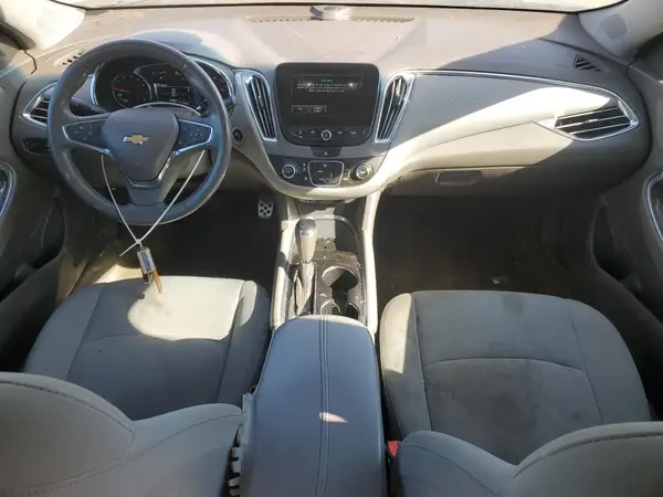 1G1ZE5ST2HF140484 2017 CHEVROLET MALIBU - Image 8