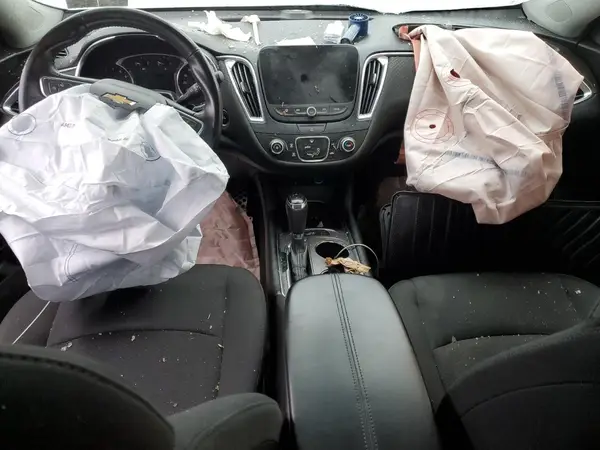 1G1ZE5ST2HF144468 2017 CHEVROLET MALIBU - Image 8