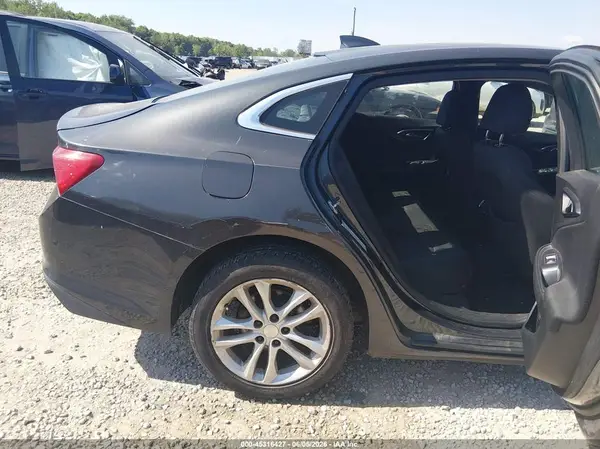 1G1ZE5ST2HF153588 2017 CHEVROLET MALIBU - Image 8