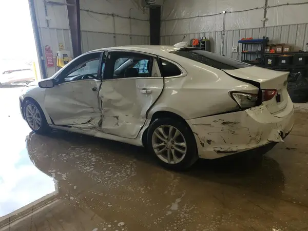 1G1ZE5ST2HF154353 2017 CHEVROLET MALIBU - Image 2