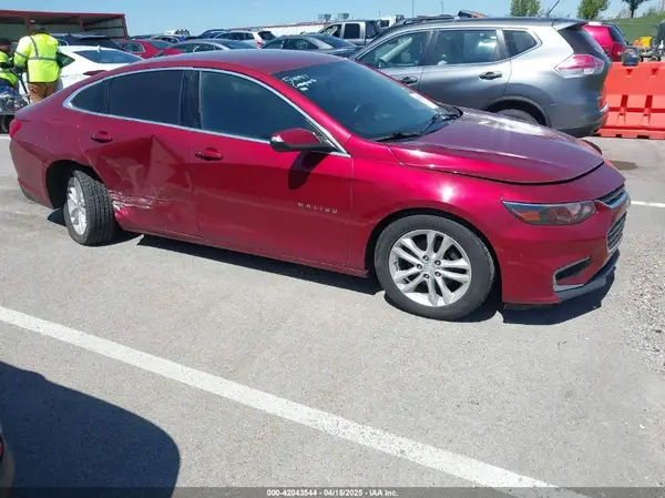 1G1ZE5ST2HF155597 2017 CHEVROLET MALIBU - Image 1