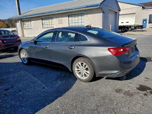 1G1ZE5ST2HF157995 2017 CHEVROLET MALIBU - Image 2
