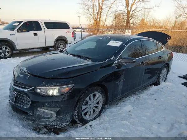 1G1ZE5ST2HF173260 2017 CHEVROLET MALIBU - Image 2