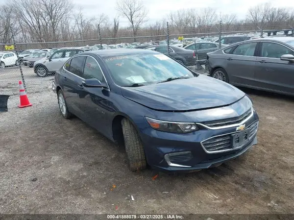 1G1ZE5ST2HF174182 2017 CHEVROLET MALIBU - Image 1
