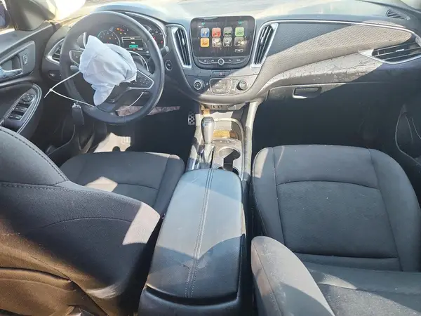 1G1ZE5ST2HF175364 2017 CHEVROLET MALIBU - Image 8
