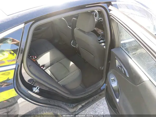 1G1ZE5ST2HF181035 2017 CHEVROLET MALIBU - Image 8