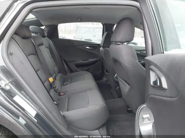 1G1ZE5ST2HF183545 2017 CHEVROLET MALIBU - Image 8