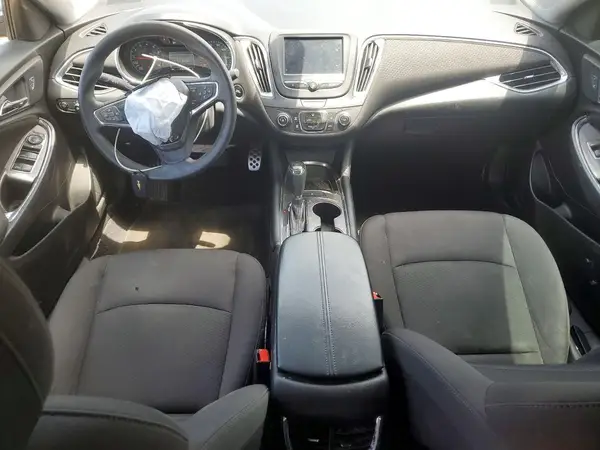 1G1ZE5ST2HF185392 2017 CHEVROLET MALIBU - Image 8