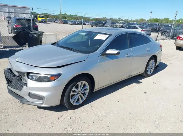1G1ZE5ST2HF185490 2017 CHEVROLET MALIBU - Image 2