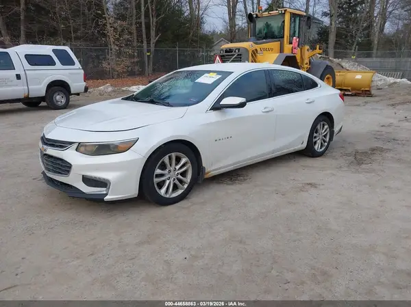 1G1ZE5ST2HF197932 2017 CHEVROLET MALIBU - Image 2
