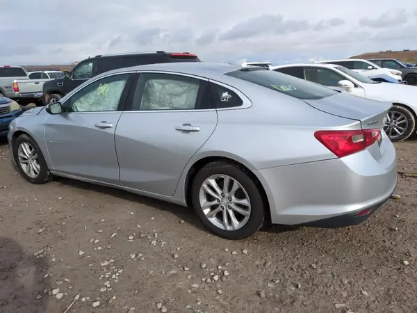 1G1ZE5ST2HF200084 2017 CHEVROLET MALIBU - Image 2