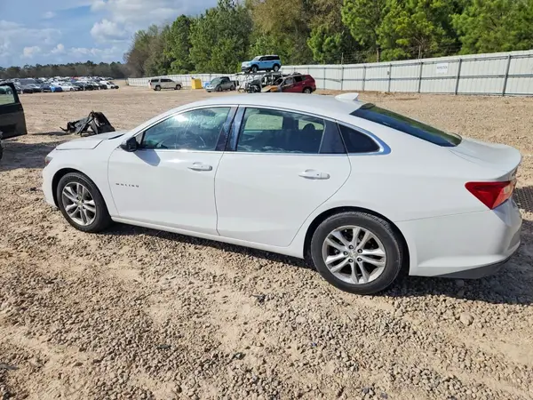1G1ZE5ST2HF201879 2017 CHEVROLET MALIBU - Image 2