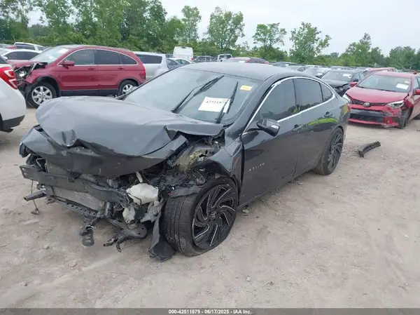 1G1ZE5ST2HF202059 2017 CHEVROLET MALIBU - Image 2