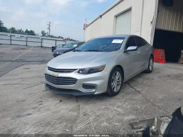 1G1ZE5ST2HF203809 2017 CHEVROLET MALIBU - Image 2