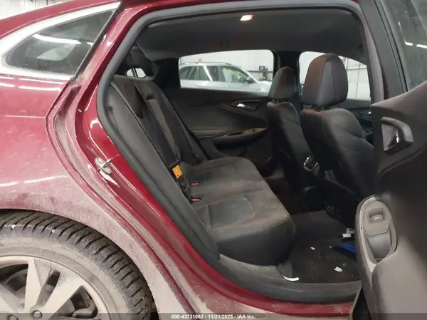 1G1ZE5ST2HF210310 2017 CHEVROLET MALIBU - Image 8