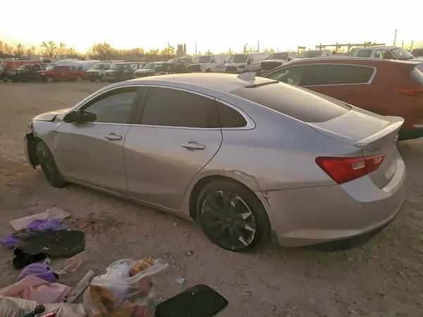 1G1ZE5ST2HF210579 2017 CHEVROLET MALIBU - Image 2