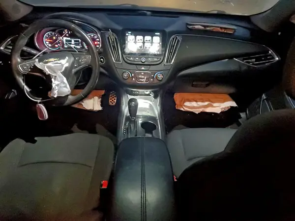 1G1ZE5ST2HF210579 2017 CHEVROLET MALIBU - Image 8