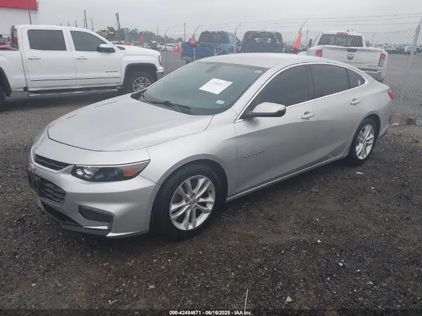 1G1ZE5ST2HF213286 2017 CHEVROLET MALIBU - Image 2