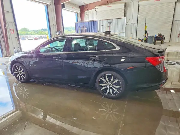 1G1ZE5ST2HF215250 2017 CHEVROLET MALIBU - Image 2