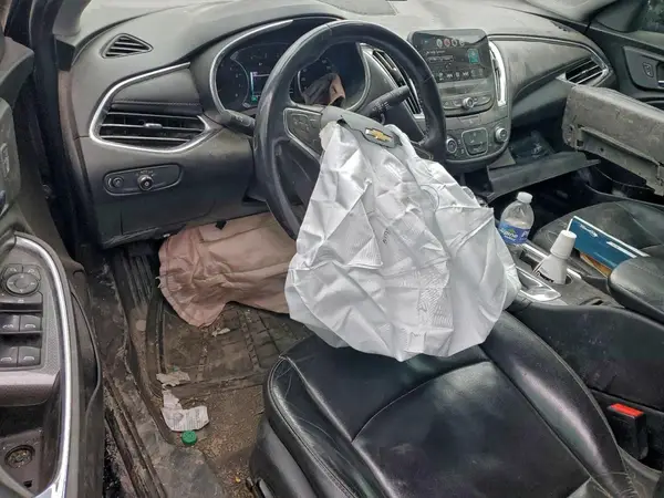 1G1ZE5ST2HF216429 2017 CHEVROLET MALIBU - Image 8