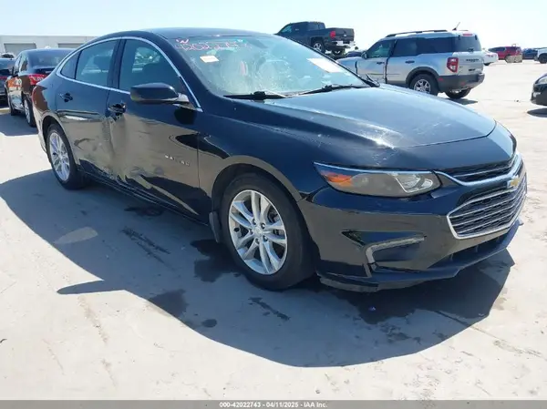 1G1ZE5ST2HF216852 2017 CHEVROLET MALIBU - Image 1