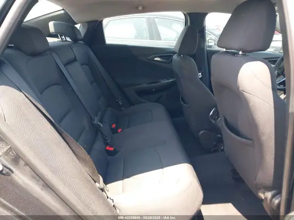 1G1ZE5ST2HF217807 2017 CHEVROLET MALIBU - Image 8