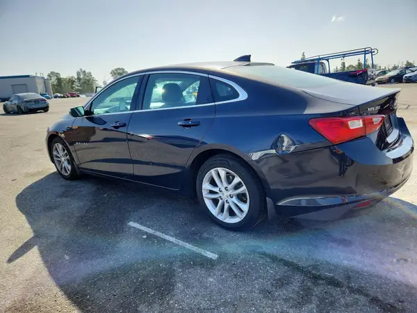 1G1ZE5ST2HF218116 2017 CHEVROLET MALIBU - Image 2