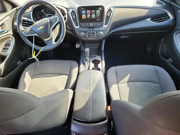 1G1ZE5ST2HF218116 2017 CHEVROLET MALIBU - Image 8