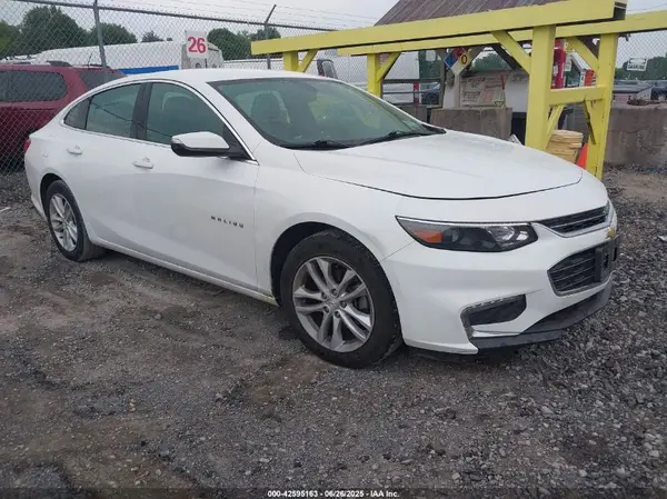 1G1ZE5ST2HF218584 2017 CHEVROLET MALIBU - Image 1