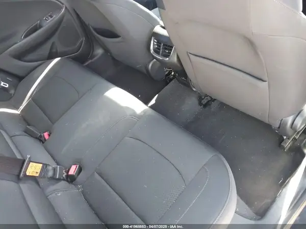 1G1ZE5ST2HF221243 2017 CHEVROLET MALIBU - Image 8