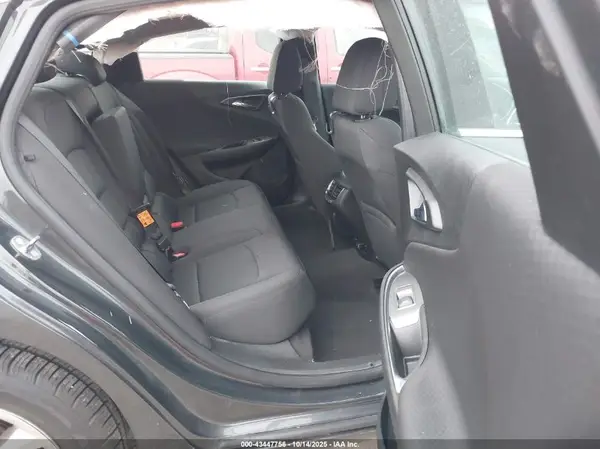 1G1ZE5ST2HF222747 2017 CHEVROLET MALIBU - Image 8