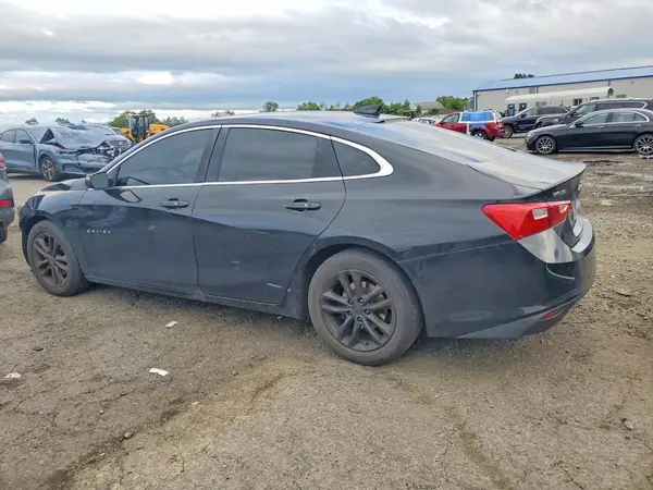 1G1ZE5ST2HF232520 2017 CHEVROLET MALIBU - Image 2