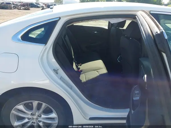 1G1ZE5ST2HF234980 2017 CHEVROLET MALIBU - Image 8