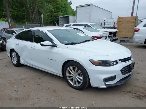 1G1ZE5ST2HF240228 2017 CHEVROLET MALIBU - Image 1