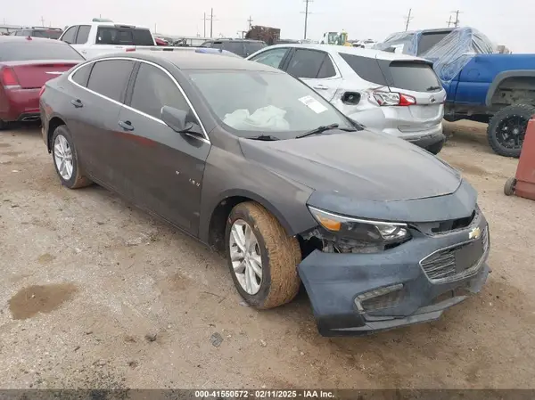 1G1ZE5ST2HF250600 2017 CHEVROLET MALIBU - Image 1