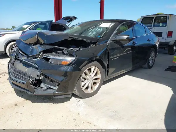 1G1ZE5ST2HF255988 2017 CHEVROLET MALIBU - Image 2