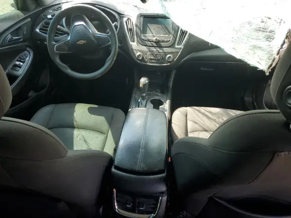 1G1ZE5ST2HF256946 2017 CHEVROLET MALIBU - Image 8