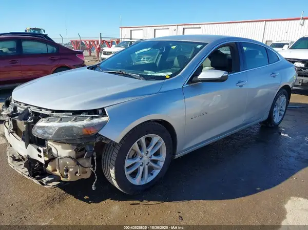 1G1ZE5ST2HF257742 2017 CHEVROLET MALIBU - Image 2