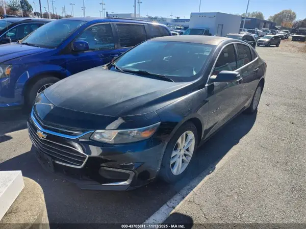 1G1ZE5ST2HF260866 2017 CHEVROLET MALIBU - Image 2