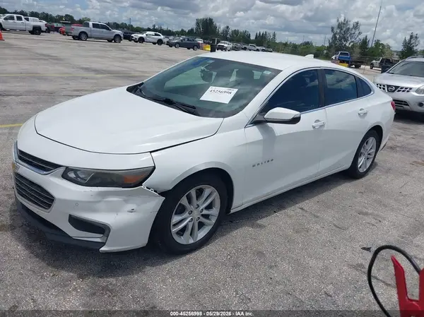 1G1ZE5ST2HF265050 2017 CHEVROLET MALIBU - Image 2