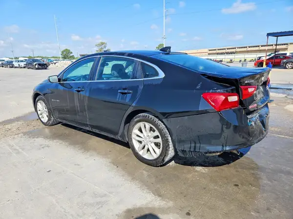 1G1ZE5ST2HF265369 2017 CHEVROLET MALIBU - Image 2