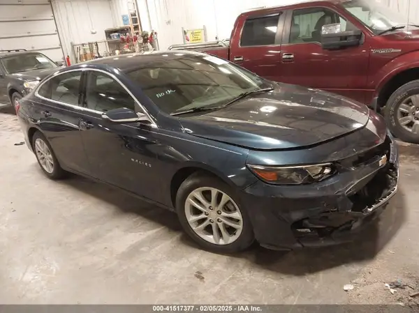1G1ZE5ST2HF269504 2017 CHEVROLET MALIBU - Image 1