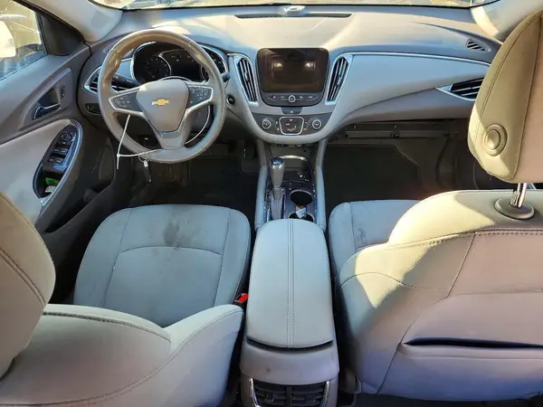 1G1ZE5ST2HF272709 2017 CHEVROLET MALIBU - Image 8