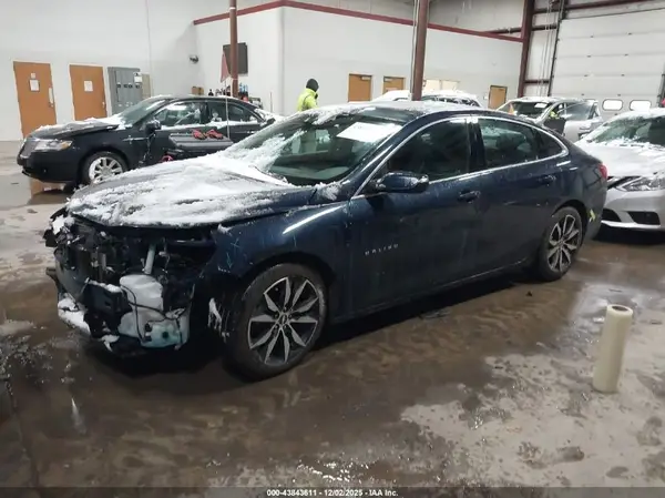 1G1ZE5ST2HF274055 2017 CHEVROLET MALIBU - Image 2