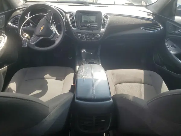 1G1ZE5ST2HF280728 2017 CHEVROLET MALIBU - Image 8