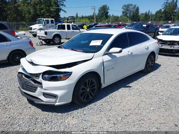 1G1ZE5ST2HF290532 2017 CHEVROLET MALIBU - Image 2